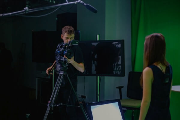 Studio i backstage - Migracje off- online